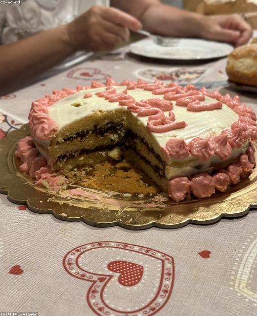 Umbricelli al rancetto, pasta umbra fatta a mano con guanciale e pomodoro